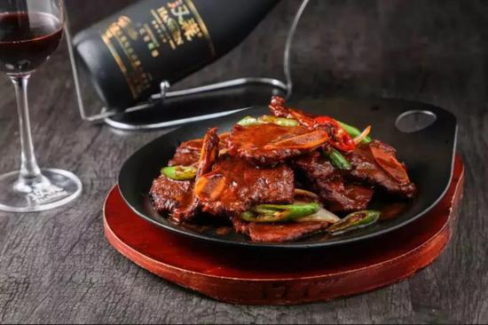 红酒小牛排
