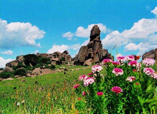 棒槌山又名玉女峰